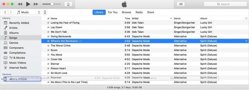 将音乐从 iTunes 库拖到 iPod