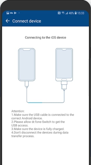 使用 ios 数据线和 USB 连接器与 iphone 连接